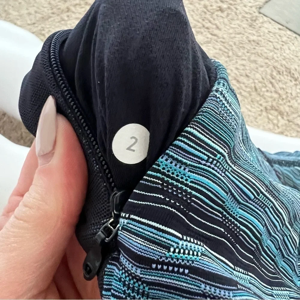 Lululemon Stop At Nothing Crop Leggings Space Dye Blue Size 2